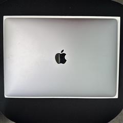 Apple MacBook Air 13